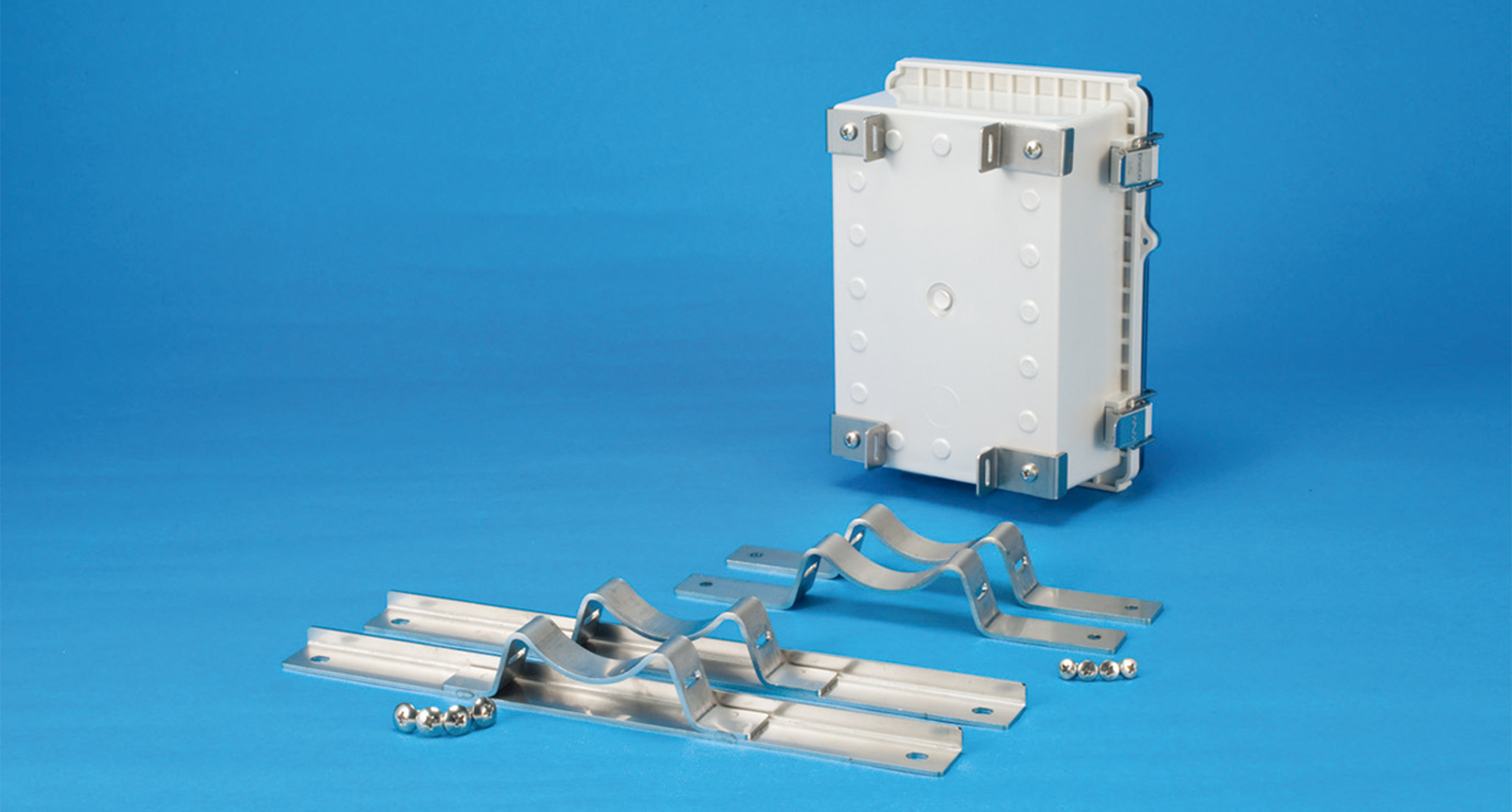 POLE MOUNTING BRACKET - SSK series